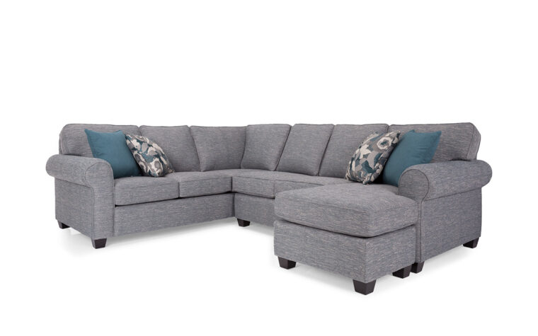 2576 sectional with chaise in light grey fabric