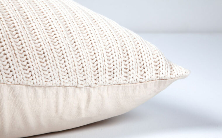 Roberto Throw Pillow edging