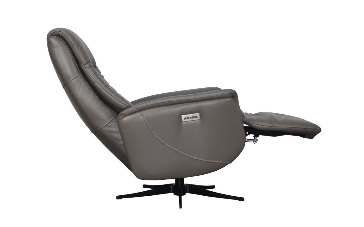 Q30 Reclining side view