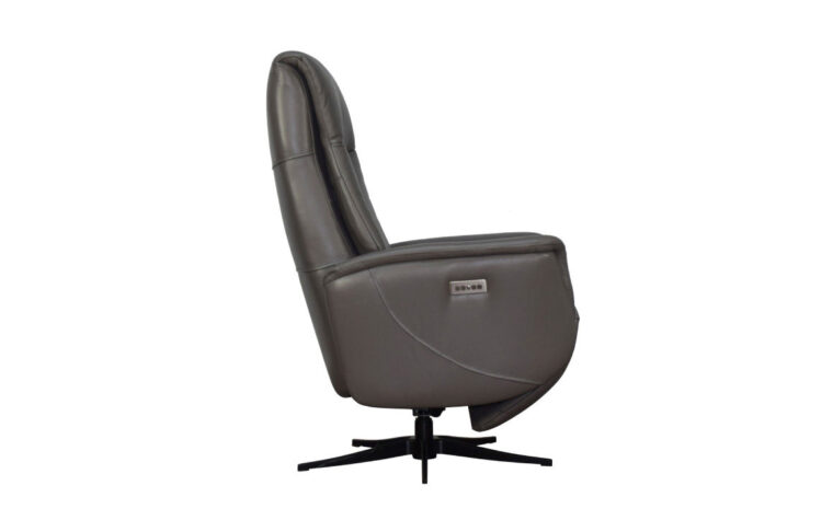 Q30 chair side view