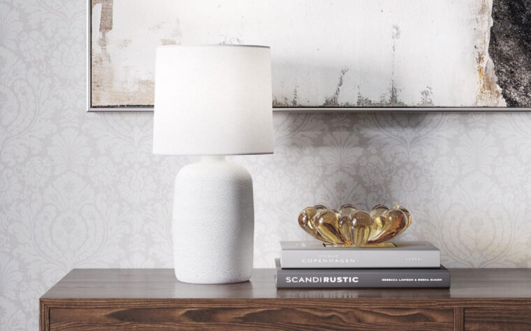 FlowDecor Sally white table lamp on desk