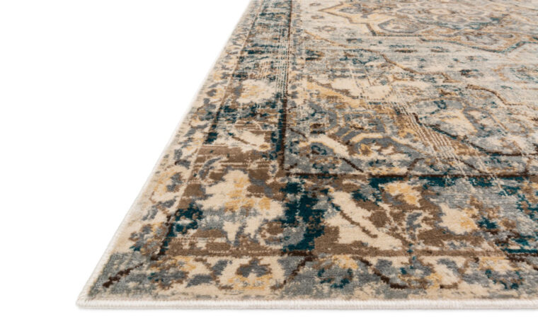 Close up corner detail of ISA-02 Oatmeal/Bark area rug by Loloi Rugs.