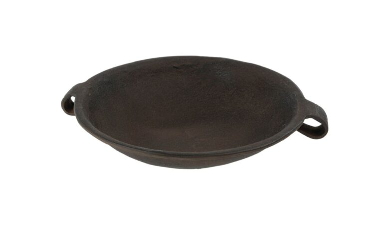 Aluminum cast medium bowl from Indaba.