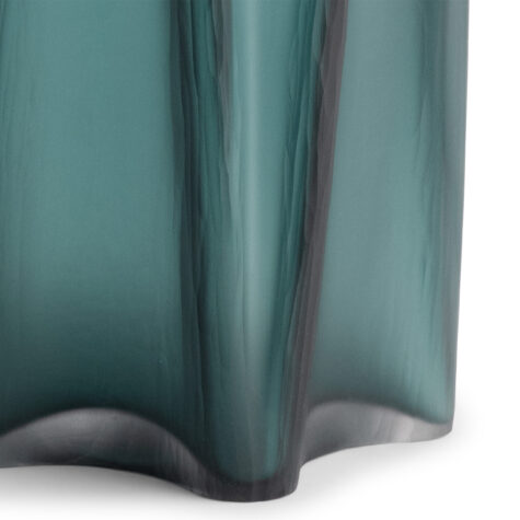 details of the Eric blue green glass vase from FlowDecor