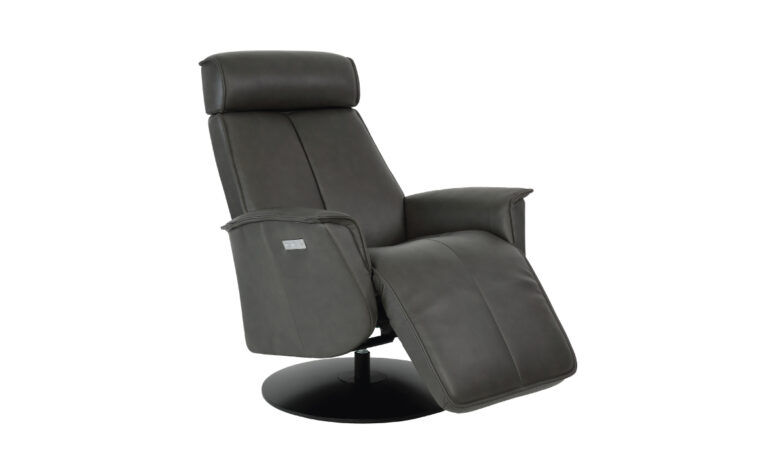 Bo leather recliner by Fjords with foot rest extended