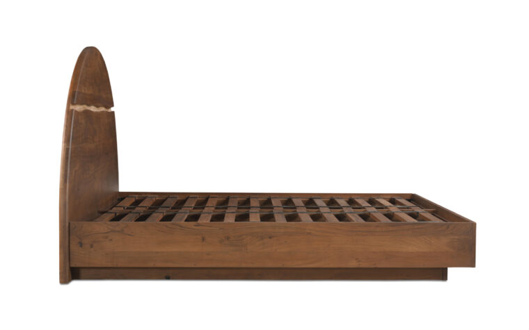 Side view of the Watson king size platform bed