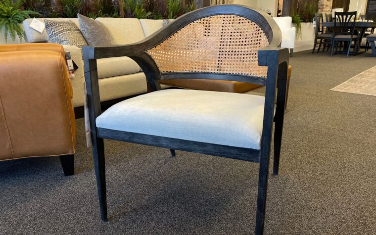 dexter accent chair