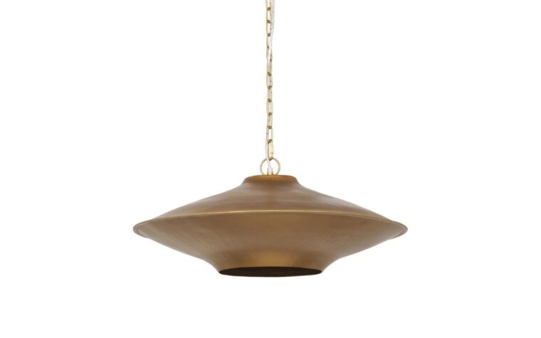 a gold pendant that comes to a point and is very sleek looking