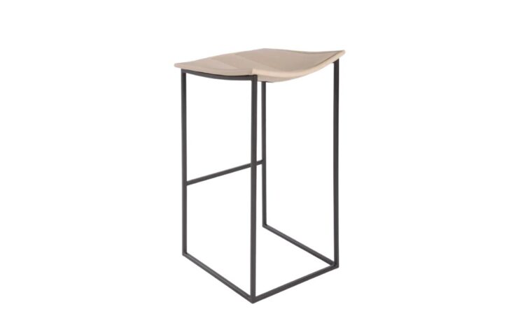 Bocca backless stool with curved seat by Trica
